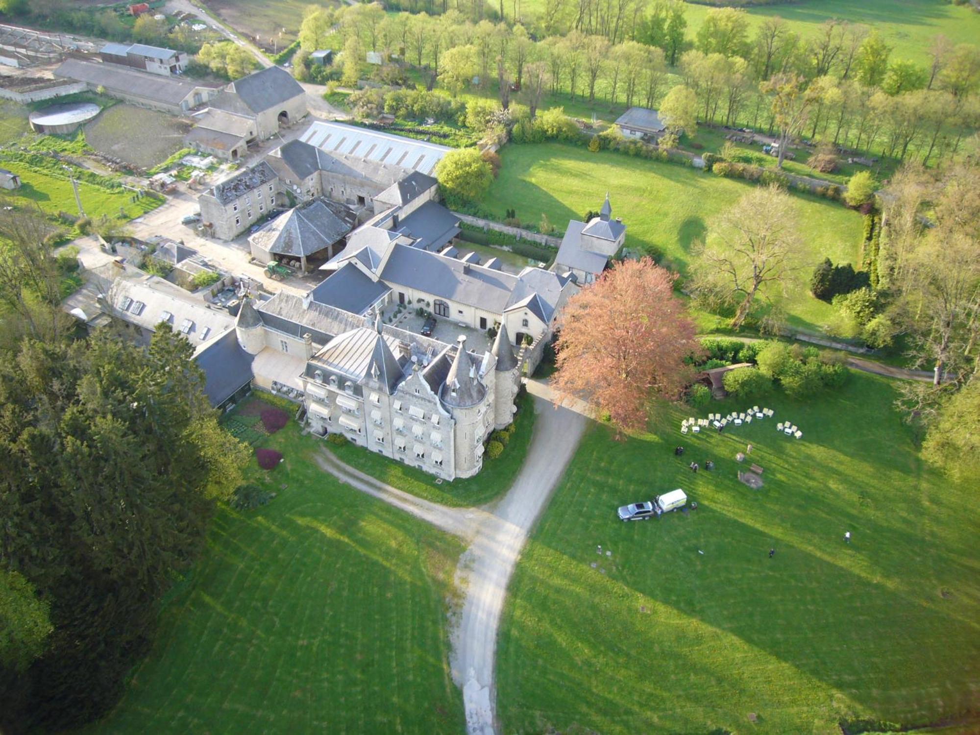 Chateau D'Hassonville Aye Zewnętrze zdjęcie